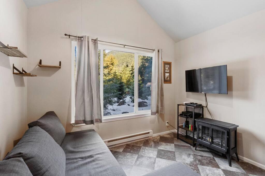 Ferienhaus Cozy Tiny Steps Away From Mt. Rainier Ashford